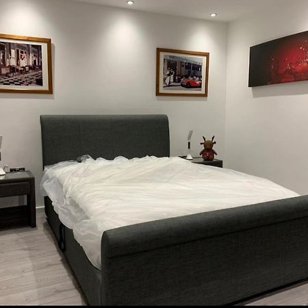 Highland Retreats Cannich Ruang foto