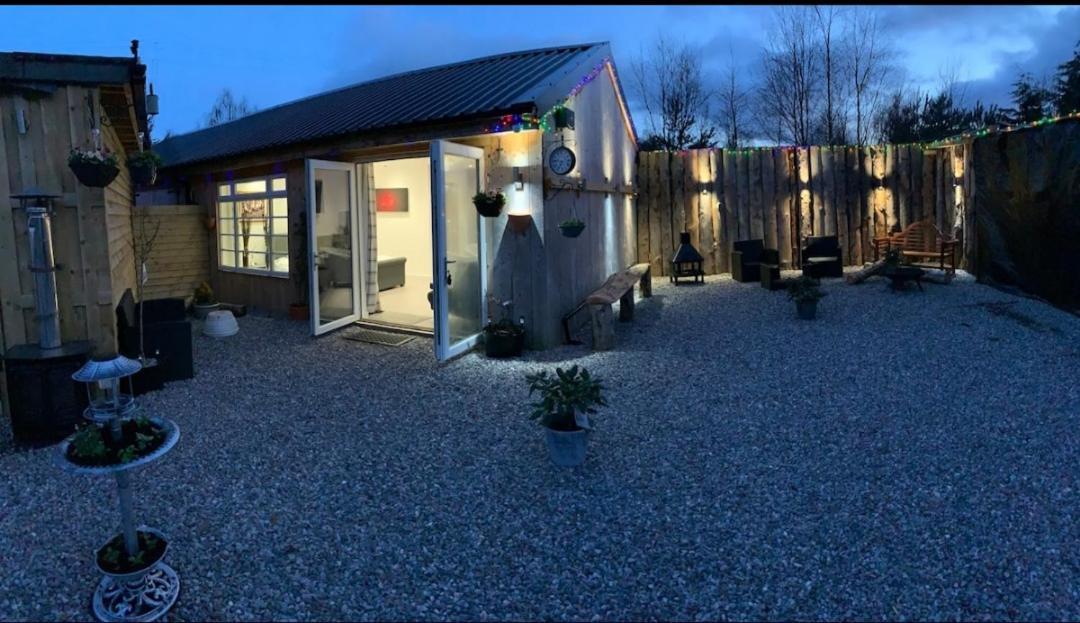 Highland Retreats Cannich Ruang foto
